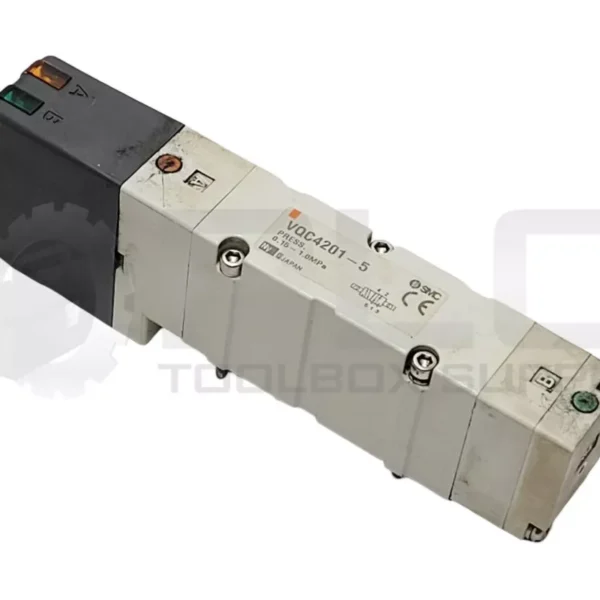 SMC VQC4201-5 valve, plug-in, rubber seal